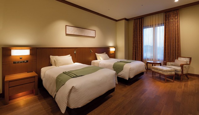 Grand Empire Hotel