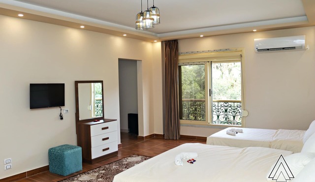 Grand Museum Pyramids Inn