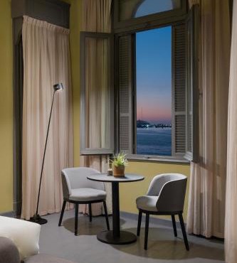 grey l studio apartments Corniche Alexandria