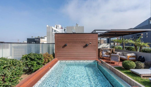 Grimaldo del Solar Suites by Geko