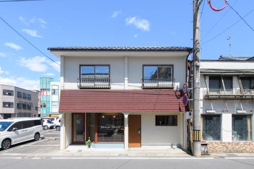 guesthouse YAWNYAWN in Echizen-shi