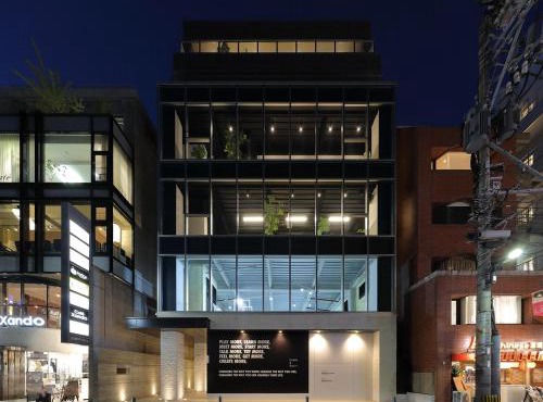 H HOTEL