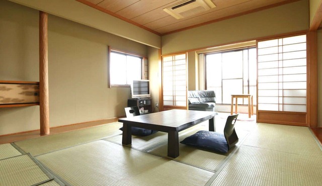 Harazuru Onsen Ryokan Toyotomi in Asakura