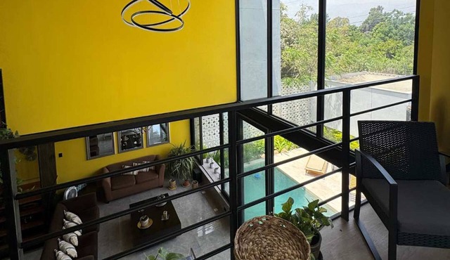 HOP Mango Exclusiva Casa de Campo in Salas
