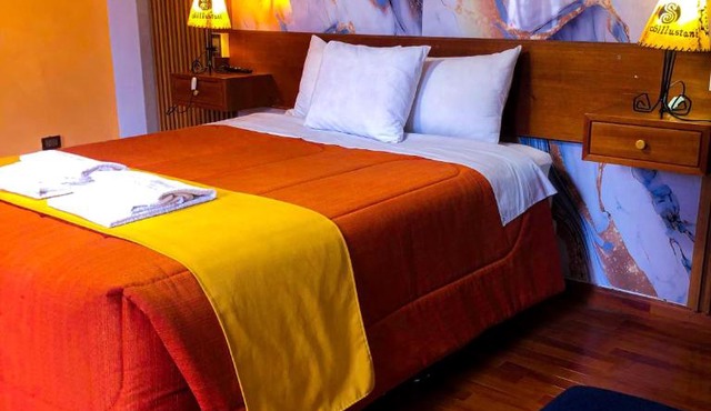 Hostel Sillustani Inn Puno - Con Cochera
