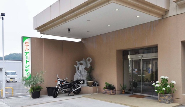 Hotel Art City in Miyako