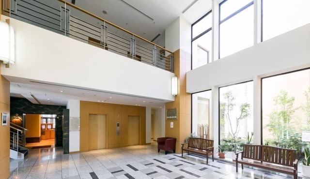 HOTEL COURTLAND