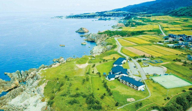 Hotel Familio Sado Aikawa