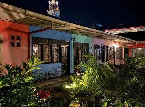 Hotel La Casa Del Paucar