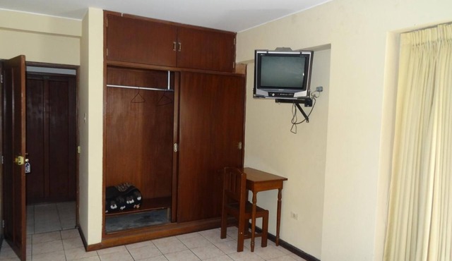 Hotel Nova in Lima