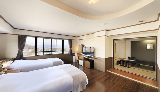 Hotel Tsubakino in Yamanouchi