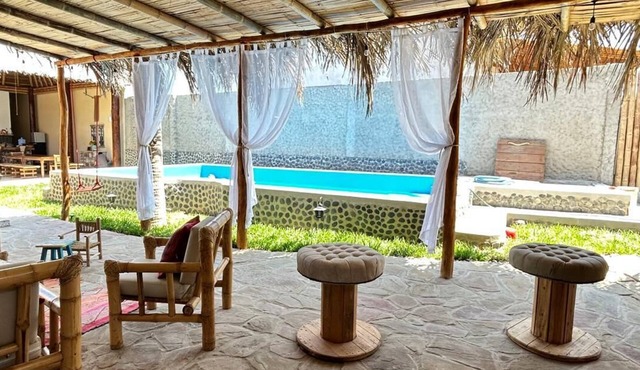 House with pool in Mancora, ideal for families.