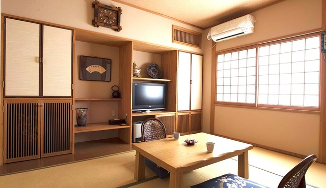 JapaneseWestern style room with openair bath/Yufu Ōita
