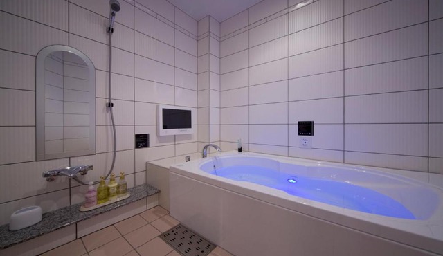 JEWEL HOTEL LUXURY MODERN (Adult Only)
