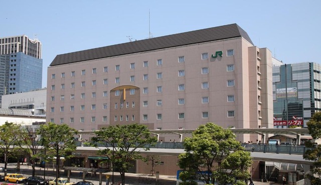 JR-East Hotel Mets Kawasaki