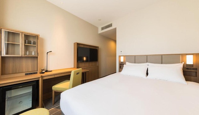 JR-East Hotel Mets Mejiro in Tokyo