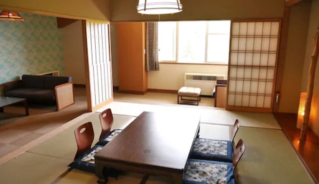 K's House Hokkaido - Asahidake Onsen Hostel in Higashikawa
