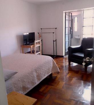 Kasa-4 B&B Family Homestay