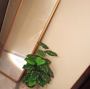 Kindly be informed that the building has strict security policy, registered guests only allowed and visits not allowed and marriage certificate is required, unique studio by the sea, between Hilton and four seasons in the heart of Alexandria, no view