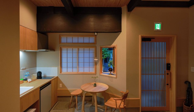 Kyoran [6 min. by cab from Kyoto Stn.] Max. 6 people｜Renovation in 2025｜Private use of a machiya in a quiet alleyway｜Nishi Honganji temple nearby in 京都市