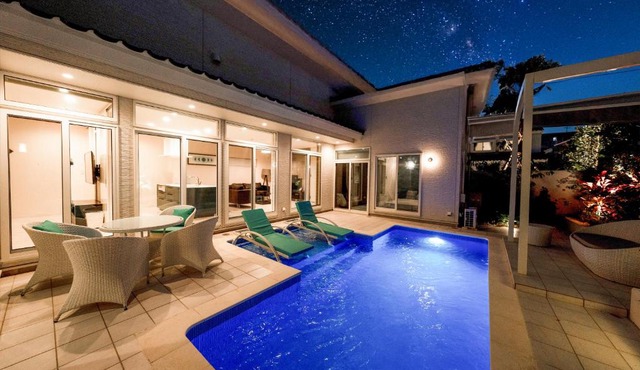 LEO癒Resort宮古島 Pool & Villa in Miyako-jima