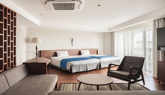 Lequ Okinawa Chatan Spa & Resort