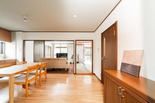Luce Ikebukuro - Cozy APT Stay in Ikebukuro Tokyo, with Direct Access to Shinjuku & Shibuya in Tokyo