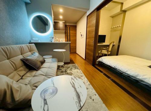 LuxurySweet博多駅南61 最大3,4人 博多駅車で5分 新築 条件付ペット宿泊可