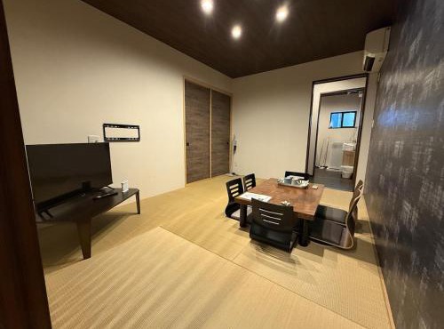 M house 西九条 in Osaka