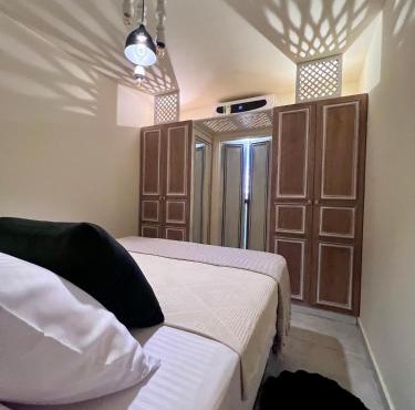 Ma Maison Cleopatra DELUXE