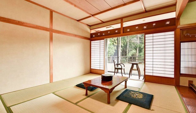 Maruoka Onsen Takekurabe in Sakai