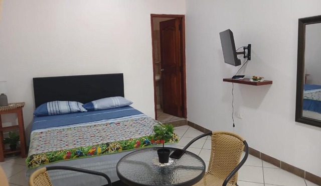 Maynas100 3A - Suite moderna con baño privado
