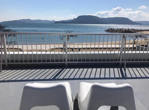 Megijima Island Guesthouse & cafe Megino