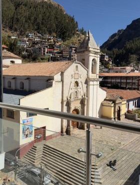Modern luxury apartment with views of Bolognesi Park