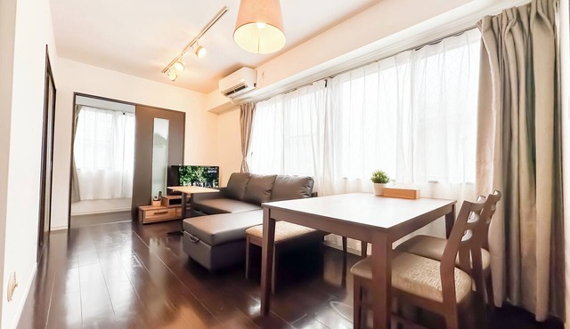 Near Tsutenkaku, Toy Street, Spacious,Elevator,Wi-Fi,Self check-in, Easy Transit