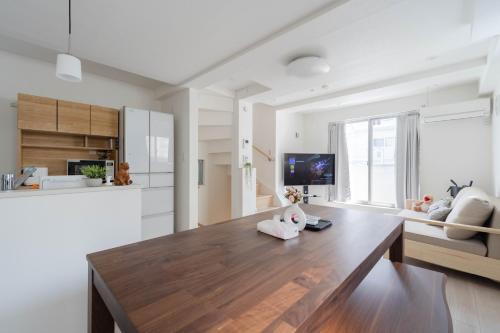 New 3BR House 1 Stop Shibuya Daikanyama Nakameguro