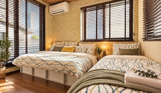 NEW Listing 🎁 Welcome Gift | We'd Love Your Feedback Shibuya Ward, Central Shibuya—Ideal for Families and Groups, with Many Private Rooms in 恵比寿2丁目