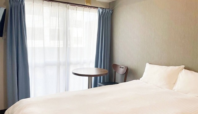 Nonsmoking Double room with shower/Naha City Okinawa