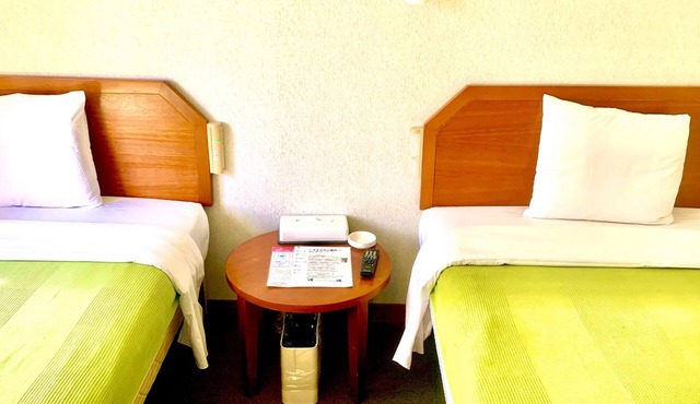 Nonsmoking TwinHotel Happy Holiday Ishigakijima/Ishigaki Okinawa