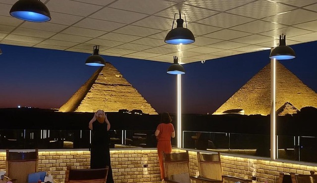 now pyramids inn