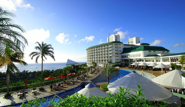 Okinawa Kariyushi Beach Resort Ocean Spa