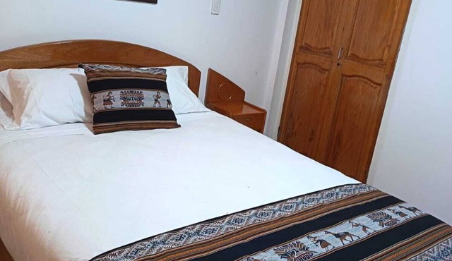 Omaya House: A Cozy and Quiet Room for Your Stay in Downtown Cusco