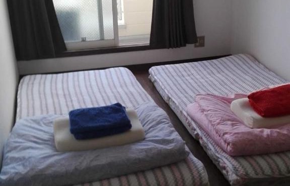 One Room Apartment 207 Hirai 2, 2 minutes walking from train station, 2 people use