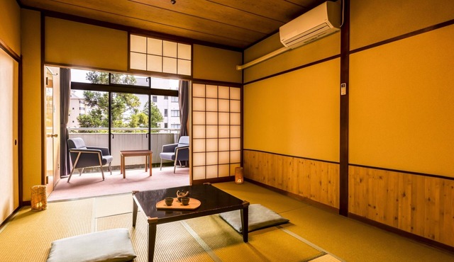 Ooedo Onsen Monogatari Awazu Grand Hotel in Komatsu