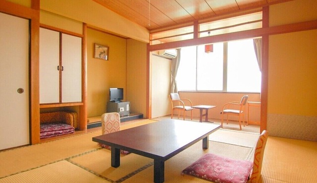 Osatsu Pacific Hotel in Toba
