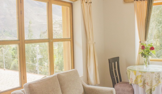 Parwa Guest House in Ollantaytambo
