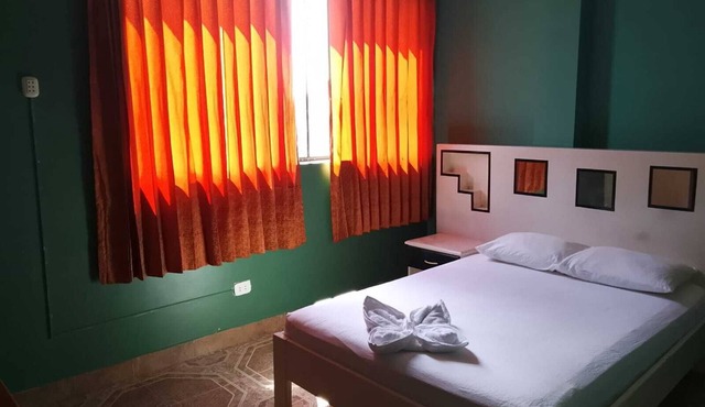 Plaza Jungle Hostel