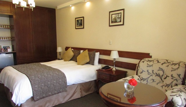 Queen's Villa Hotel Boutique