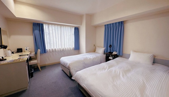 Room without meals Nonsmoking Economy twin f/Fukuoka Fukuoka