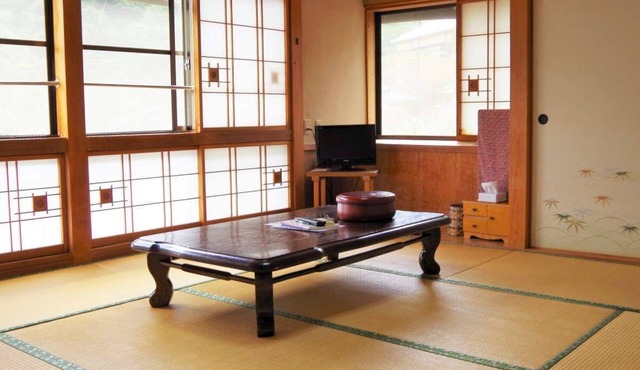 Ryokan Tsurutomiyashiki in Shiiba-son